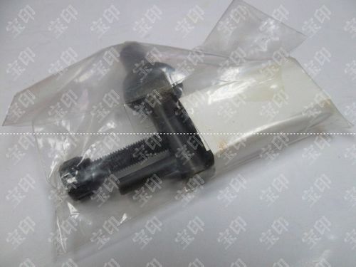 飞达头压纸毛扫